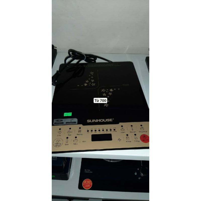Bếp từ Sunhouse SHD 6861sale 40% còn 699k. Hàng trưng bày test mẫu siêu thị