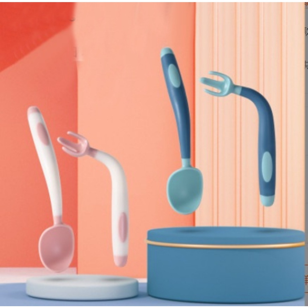 Bộ 2 Món Thìa dĩa tập xúc cho bé, tay cầm có thể uốn cong 180 độ