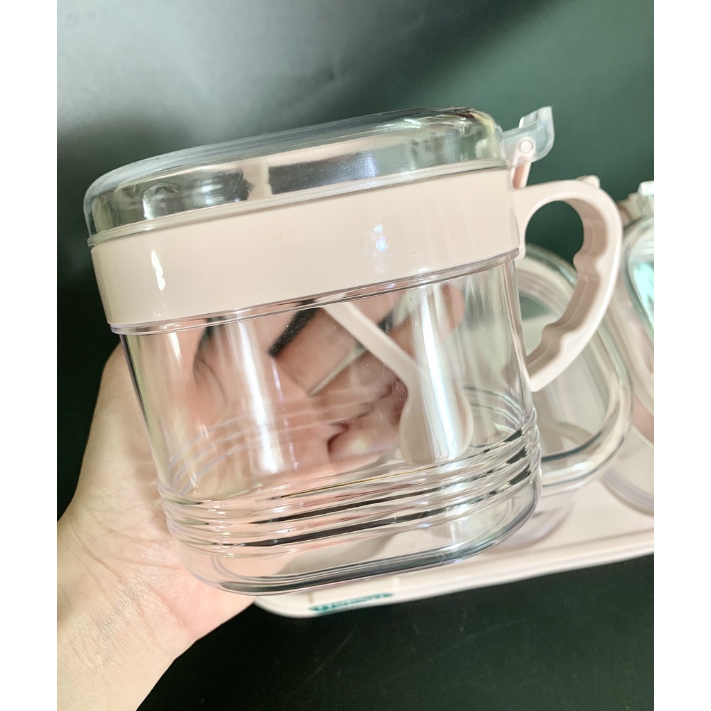 Bộ Lọ, Hũ Gia Vị Cao Cấp HOKORI Kèm Thìa Chất Liệu Nhựa PP Nguyên Sinh An Toàn Sức Khỏe Người Dùng - Tặng Khay Đưng