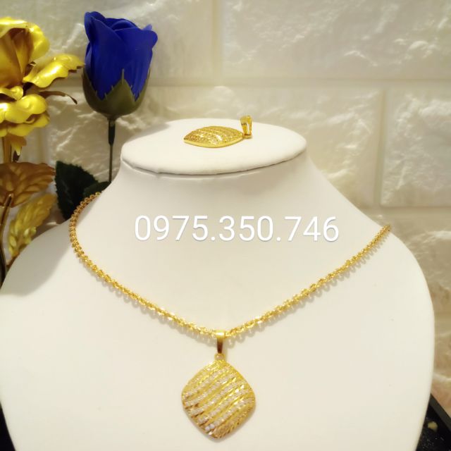 Dây chuyền nữ mặt con thoi siêu sang