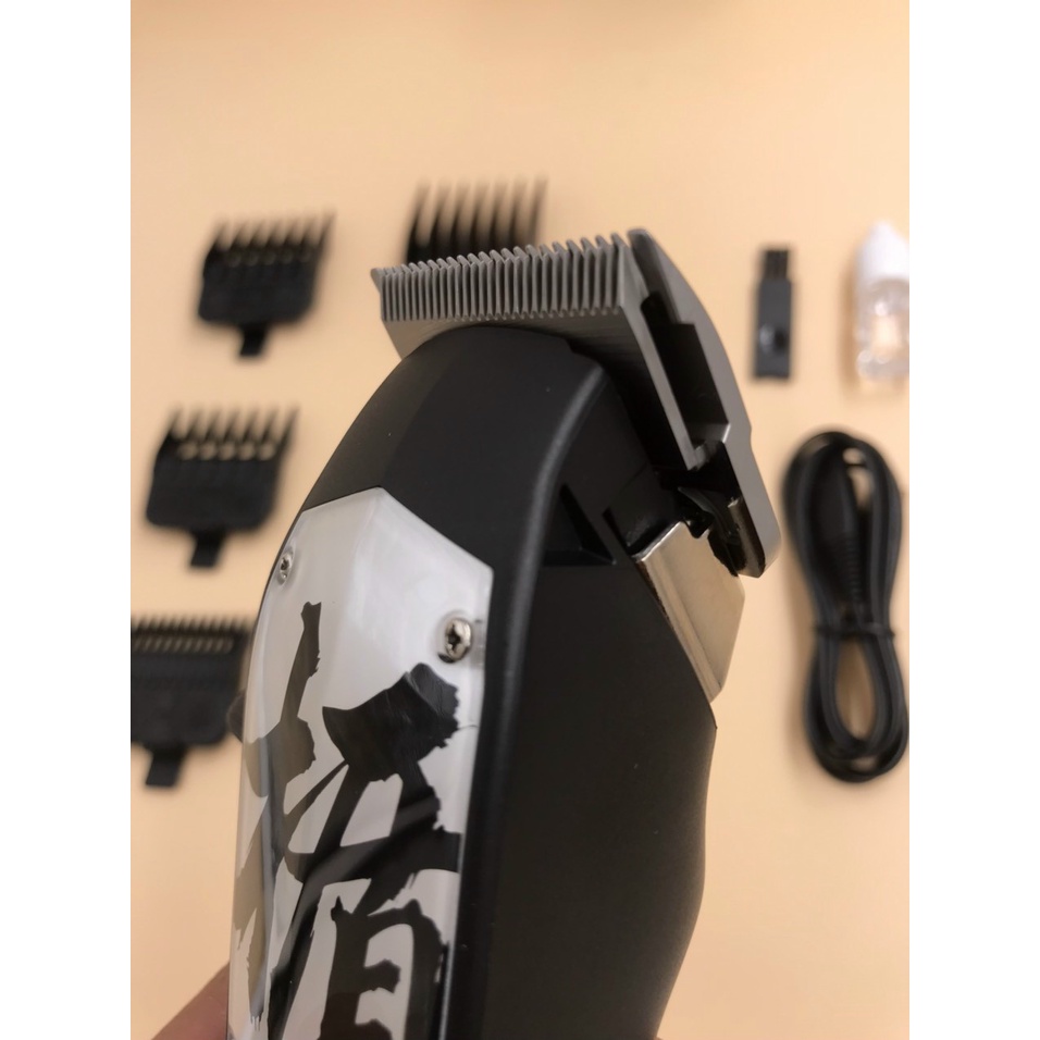 Tông Đơ Madeshow M10 Máy Chạy Khỏe Cắt Siêu Ngọt