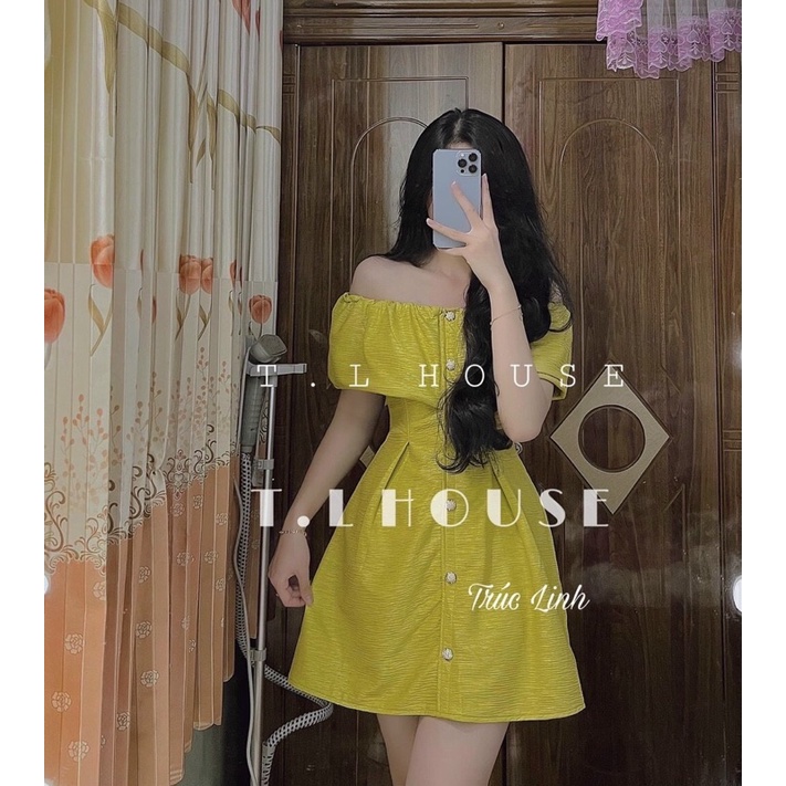 Đầm trễ vai phối nút