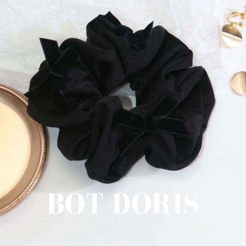 Scrunchies cột tóc lụa đính nơ dễ thương phong cách Hàn Quốc