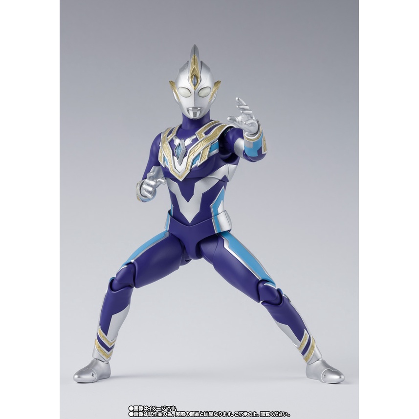 Mô hình chính hãng S.H.FIGUARTS SHF ULTRAMAN TRIGGER SKY TYPE