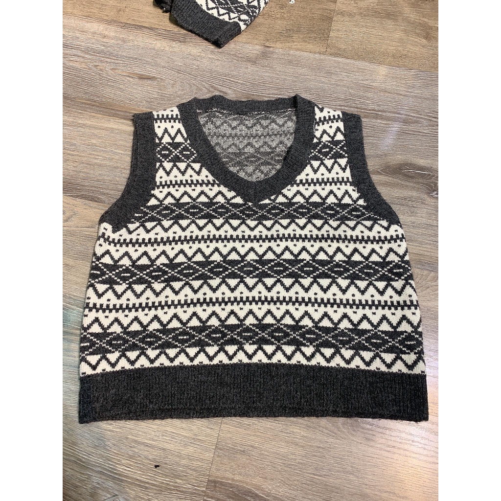 Áo gile nữ hoạ tiết thổ cẩm, Áo gile len ulzzang nữ dáng Hàn Quốc Hanva | BigBuy360 - bigbuy360.vn