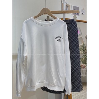 ÁO NỈ (sweater) TRẮNG (các mã,...)