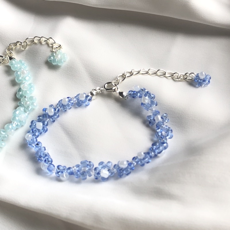 Vòng Tay Hạt Cườm Hoa Vintage