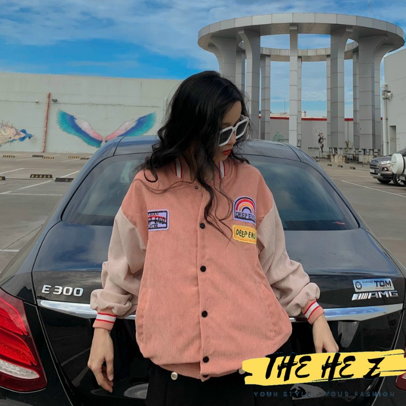 Áo khoác bomber nữ cute cổ vuông chất liệu nhung thêu logo Z200 | BigBuy360 - bigbuy360.vn