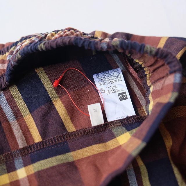 Chân váy Gu caro size M