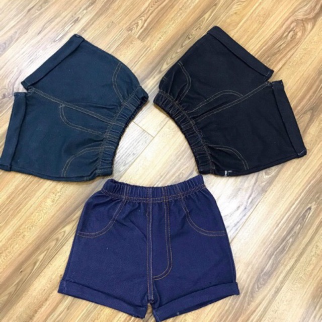 Quần đùi cho bé 40k