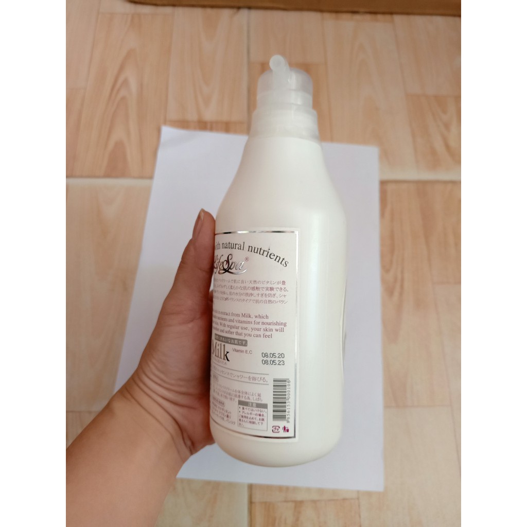 Sữa tắm cừu, ong Life SPA Milk Thái Lan - 500ml - có tem chính hãng