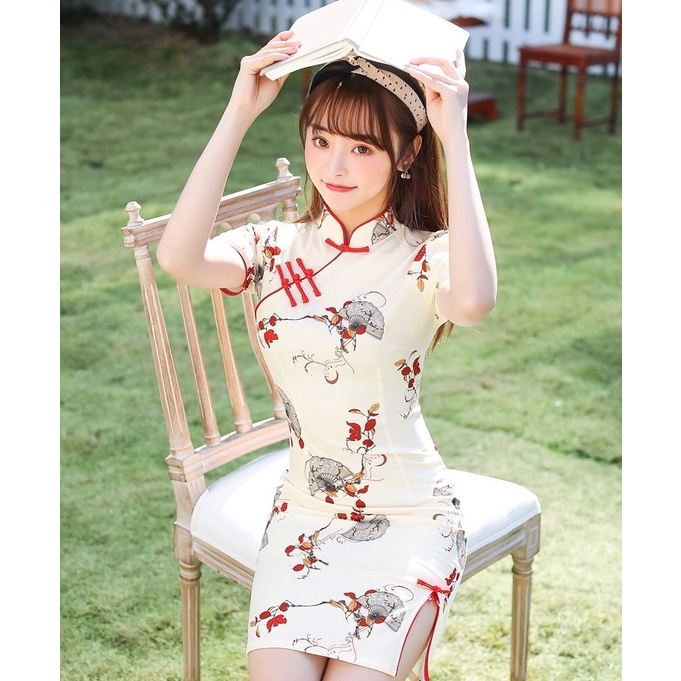 Sườn xám retro hoạ tiết hoa quạt