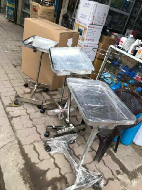 Bàn tít phẫu thuật, dùng trong spa, y tế (lắp được cả chính tâm và lệch tâm)