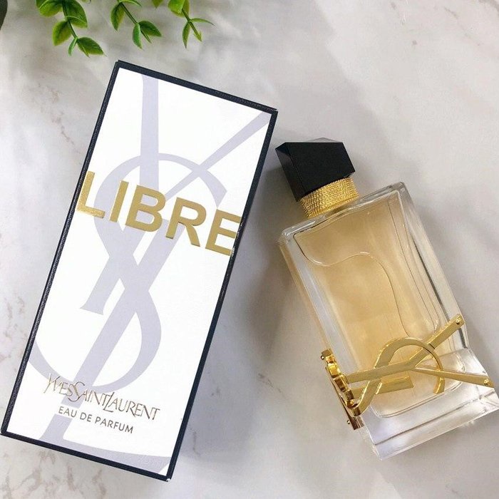 Nước hoa nữ Yves Saint Laurent Libre EDP - Nước hoa Ysl Libre biểu hiện cho sự tự do và quyến rũ