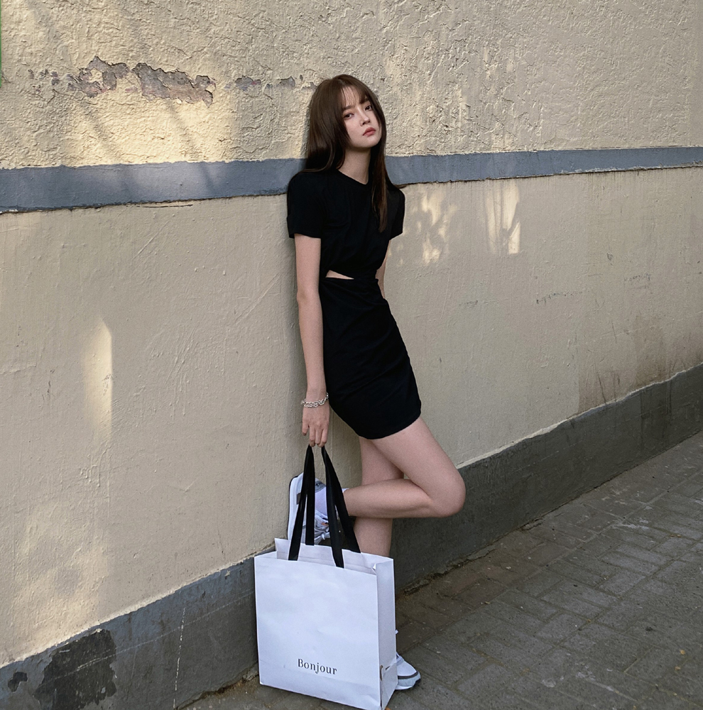 Đầm Ngắn Tay Ôm Dáng Quyến Rũ Dành Cho Nữ | BigBuy360 - bigbuy360.vn