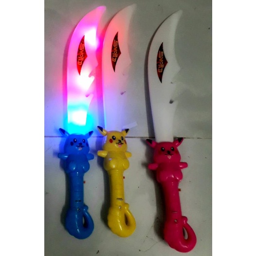 Một thanh_Đao bằng nhựa dài 38cm có nhạc và đèn led rất đẹp
