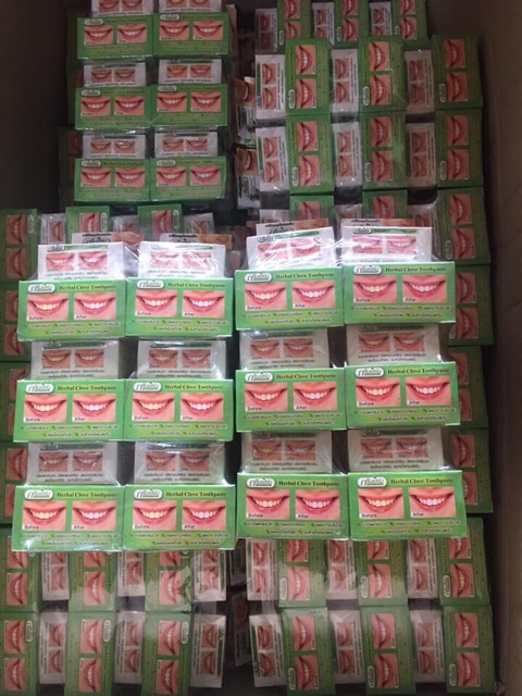 [ HCM SỈ ] Kem tẩy trắng răng Herbal Clove Toothpaste chính hãng Thái Lan