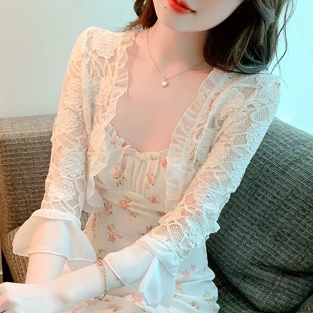 [Sẵn từ S - XXL] Áo khoác ren form lửng tay loe - đi làm - đi chơi - dạo phố
