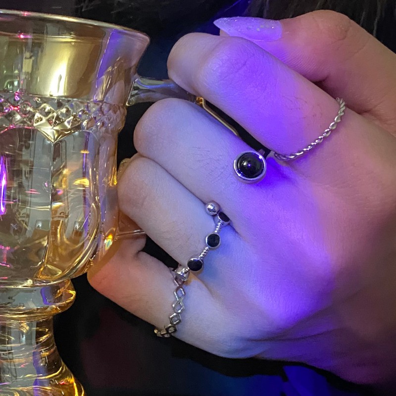 Nhẫn kim loại kiểu dáng sáng tạo thời trang