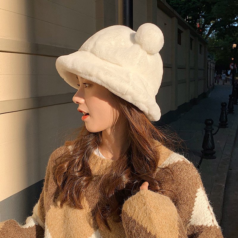 Mũ Len Tai Gấu Tròn Jussy Siêu Cute Phong Cách Mũ Bucket Hàn Quốc Chất Len Bông Dày Mịn Ấm Áp Nhiều Màu Hot Trend