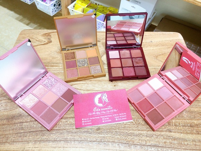 Phấn mắt Hold Live Red Velvet Honey Eyeshadow