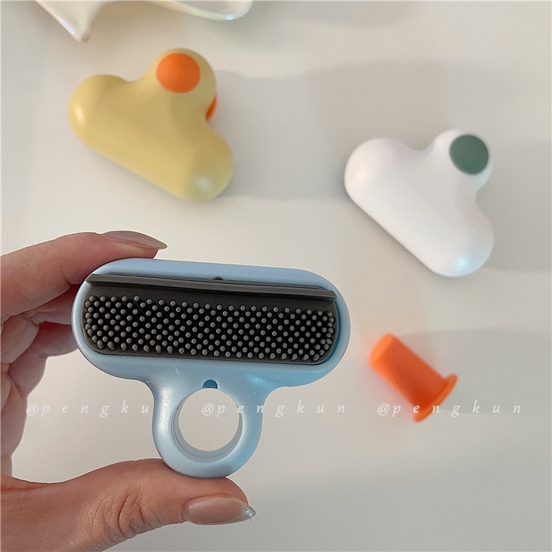 Dụng cụ vệ sinh gương phòng tắm thiết kế dễ thương tiện dụng