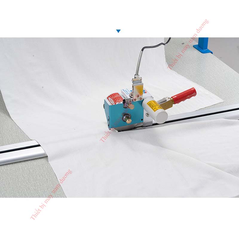 Máy cắt vải đầu bàn đồng hồ lớn &gt; Máy cắt đầu cây ( chỉ đầu máy )