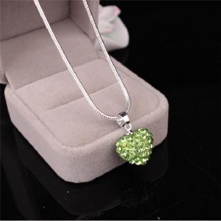 Dây chuyền hình viên kim cương làm bằng thủy tinh tự nhiên