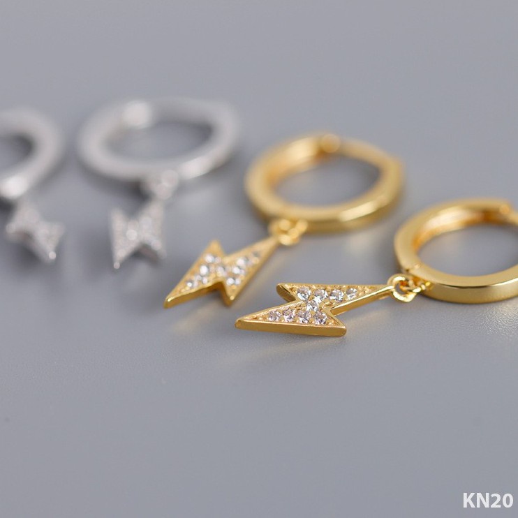 Khuyên tai tròn nam nữ bạc mạ vàng hình tia chớp đính đá cá tính, unisex| HARMONY ACCESSORIES KN20
