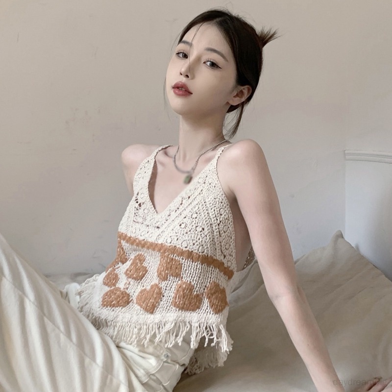 Áo Tank Top Cổ Chữ V Thêu Họa Tiết Trái Tim Phối Tua Rua Thời Trang Cho Nữ