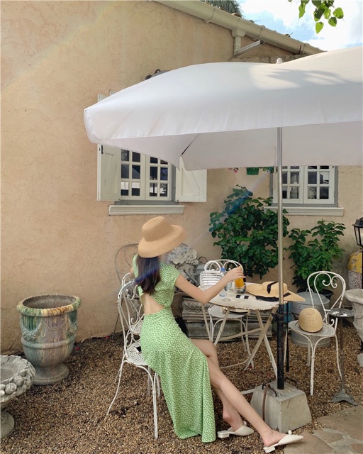 VÁY MAXI VOAN HOA NHÍ CUT-OUT HỞ LƯNG SẴN | BigBuy360 - bigbuy360.vn