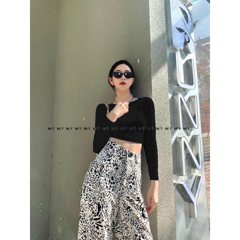 set quần áo croptop dây hở lưng_fom suông thoải mái | BigBuy360 - bigbuy360.vn