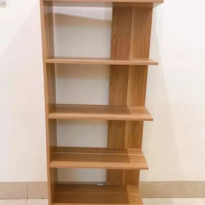 [Deal Hot] Kệ Để Sách Gỗ MDF Hình Xương Rồng