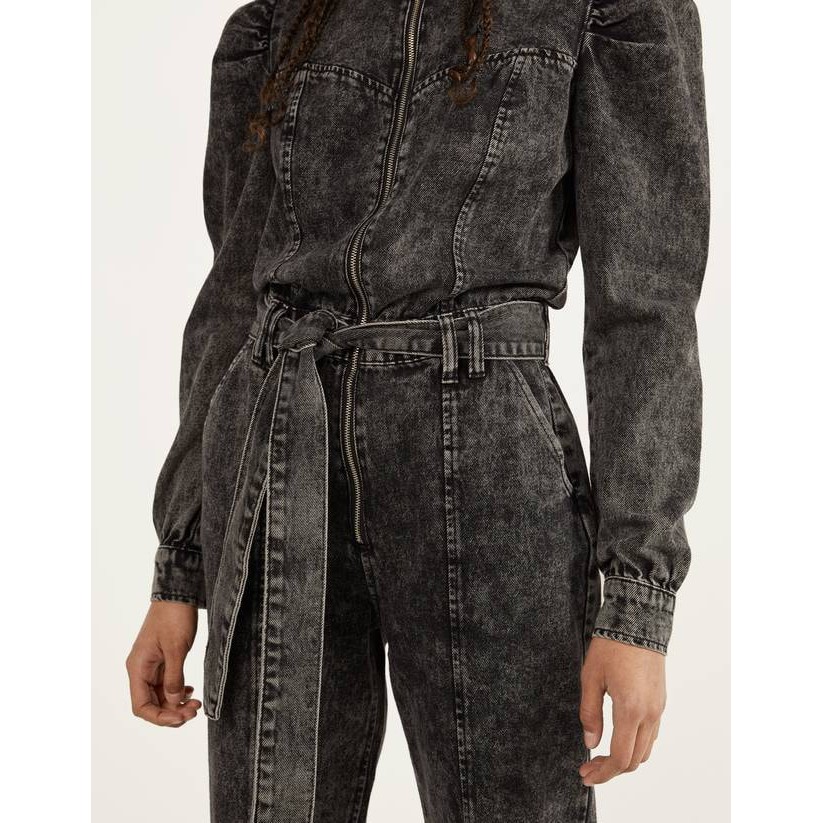 Jumpsuit jean dài tay Bershka fulltag có sẵn