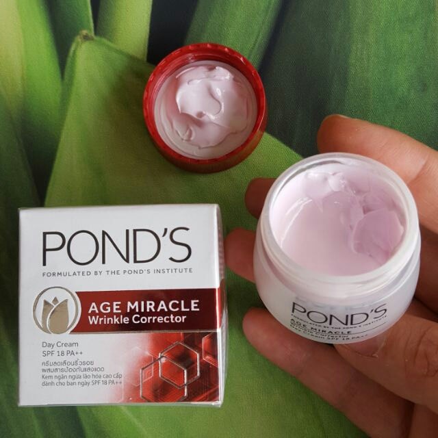 Kem dưỡng trắng da chống lão hóa ban ngày POND'S Age Miracle 50g Thái Lan (Ponds)