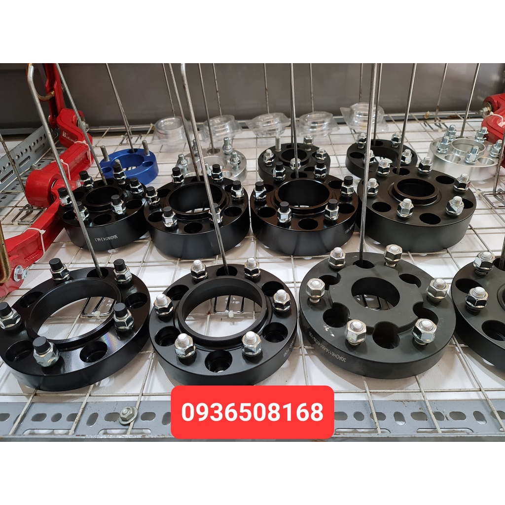 Miếng đệm lốp xe Suzuki Swift, Ciaz, Celerio, Wagon R dày 20, 25mm . Giá 1 Đệm