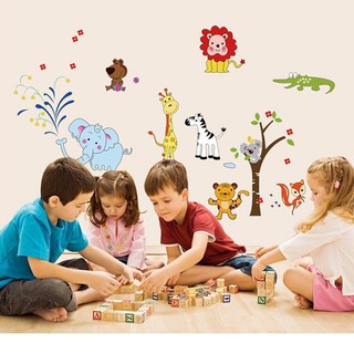 Decal dán tường 9 con thú