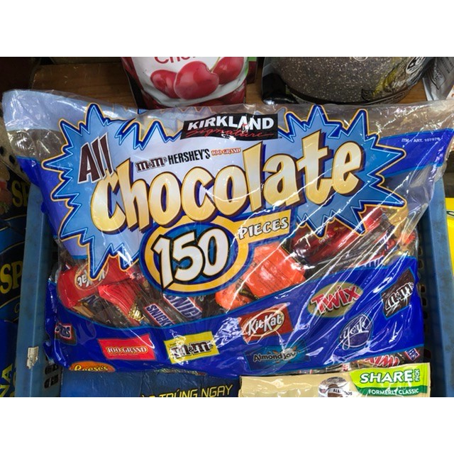 Date 3 / 24 - Chocolate hỗn hợp 150 viên Kirkland 2.55kg Mỹ