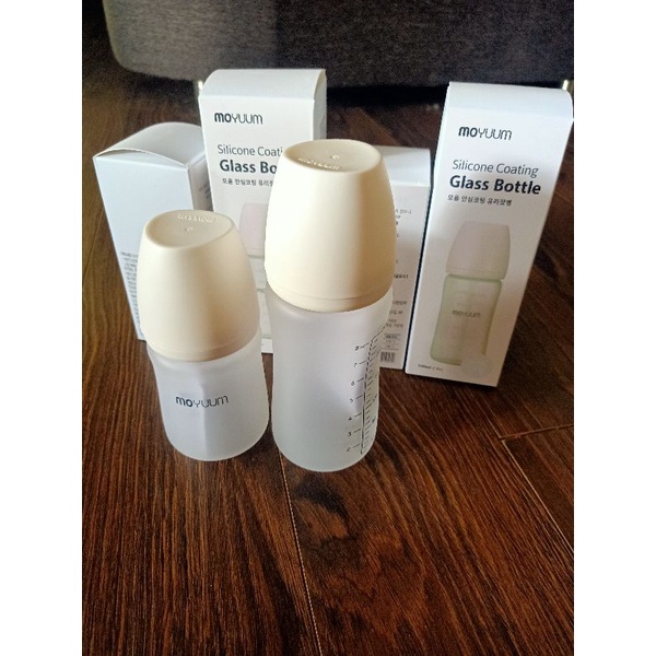 Bình sữa Moyuum thủy tinh tráng silicon siêu nhẹ nội địa Hàn 150ml/240ml đẹp
