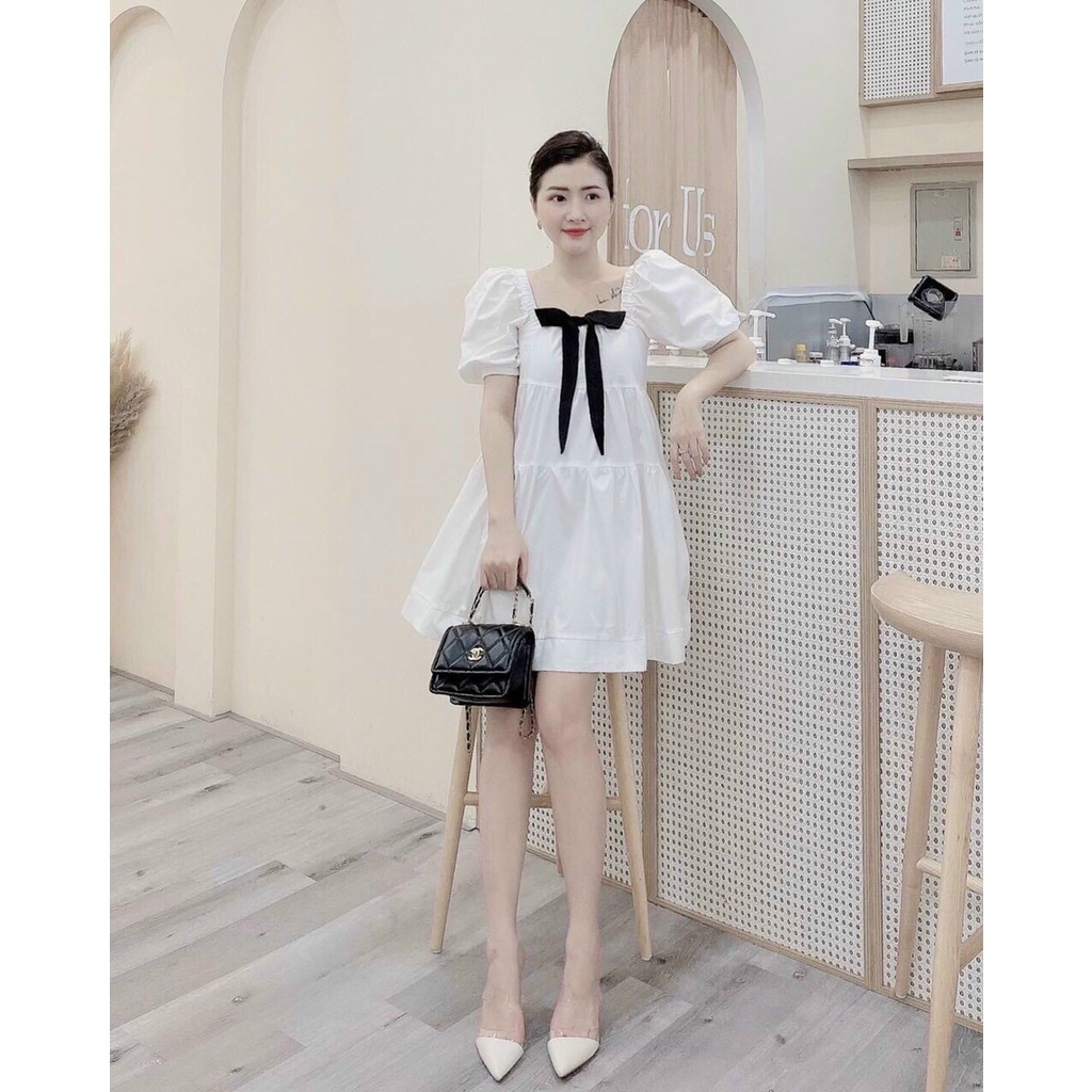 Đầm Dáng Suông Cổ Vuông Phối Nơ Dịu Dàng