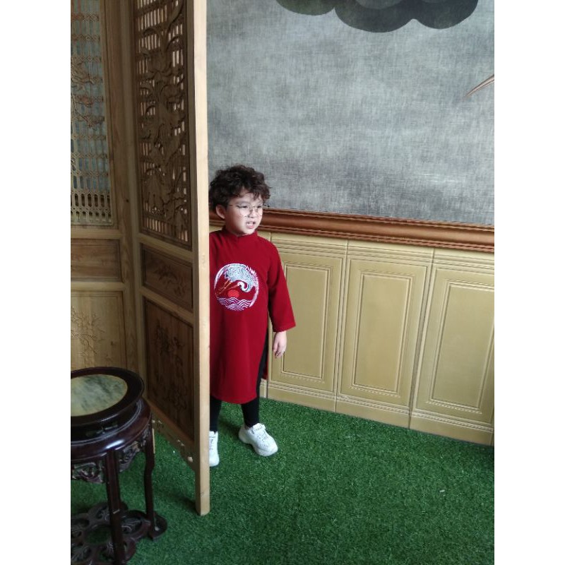 áo dài cách tân bé trai nhung thêu phượng hoàng | BigBuy360 - bigbuy360.vn