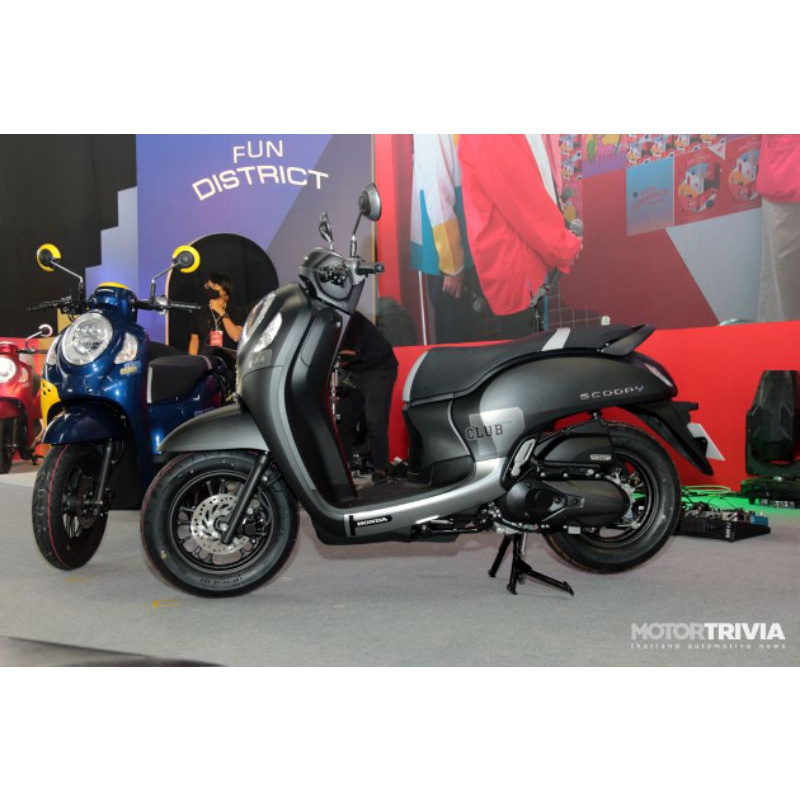 Tem Scoopy 2021 xe Đen nhám Club12
