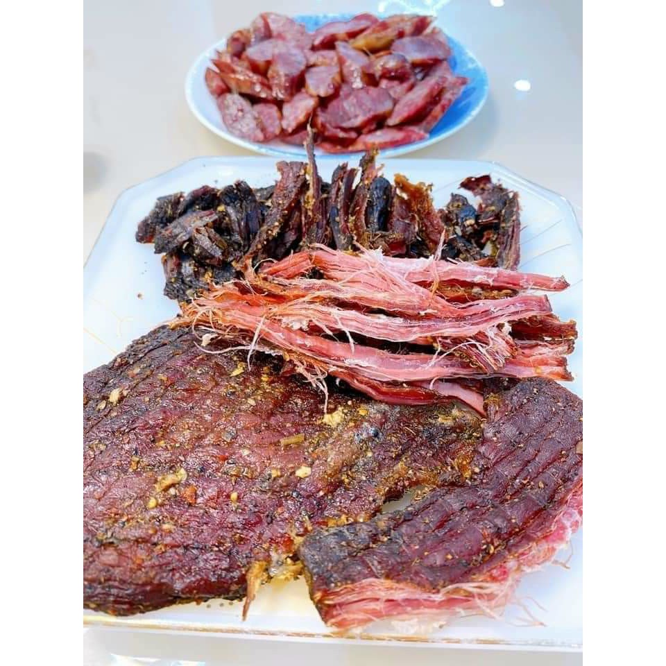 [Quà biếu] - Thịt trâu gác bếp đặc sản Tây Bắc - 1kg