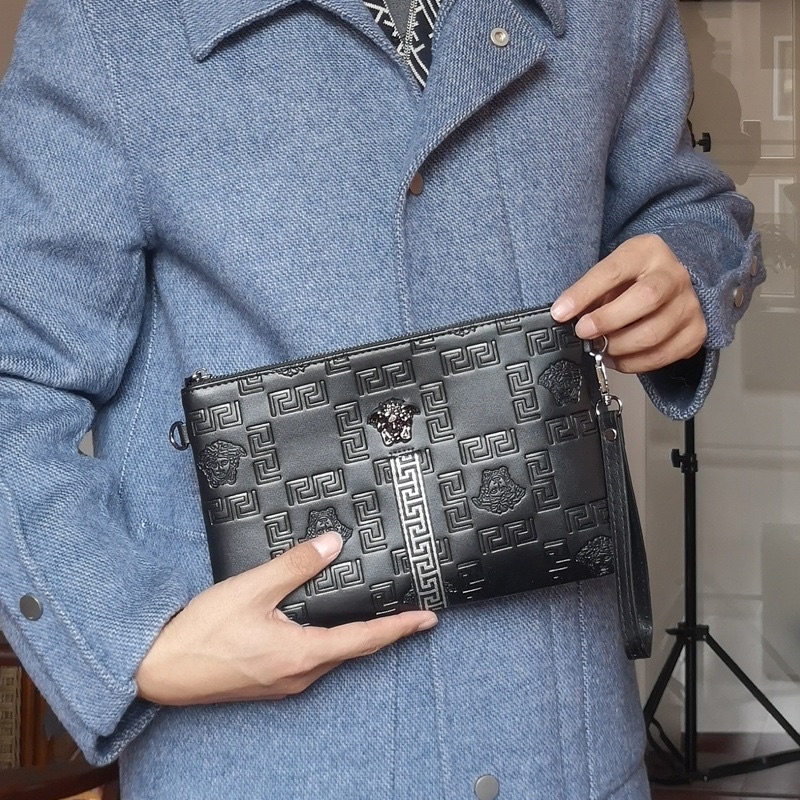Túi đeo chéo da kiêm ví cầm tay Versace