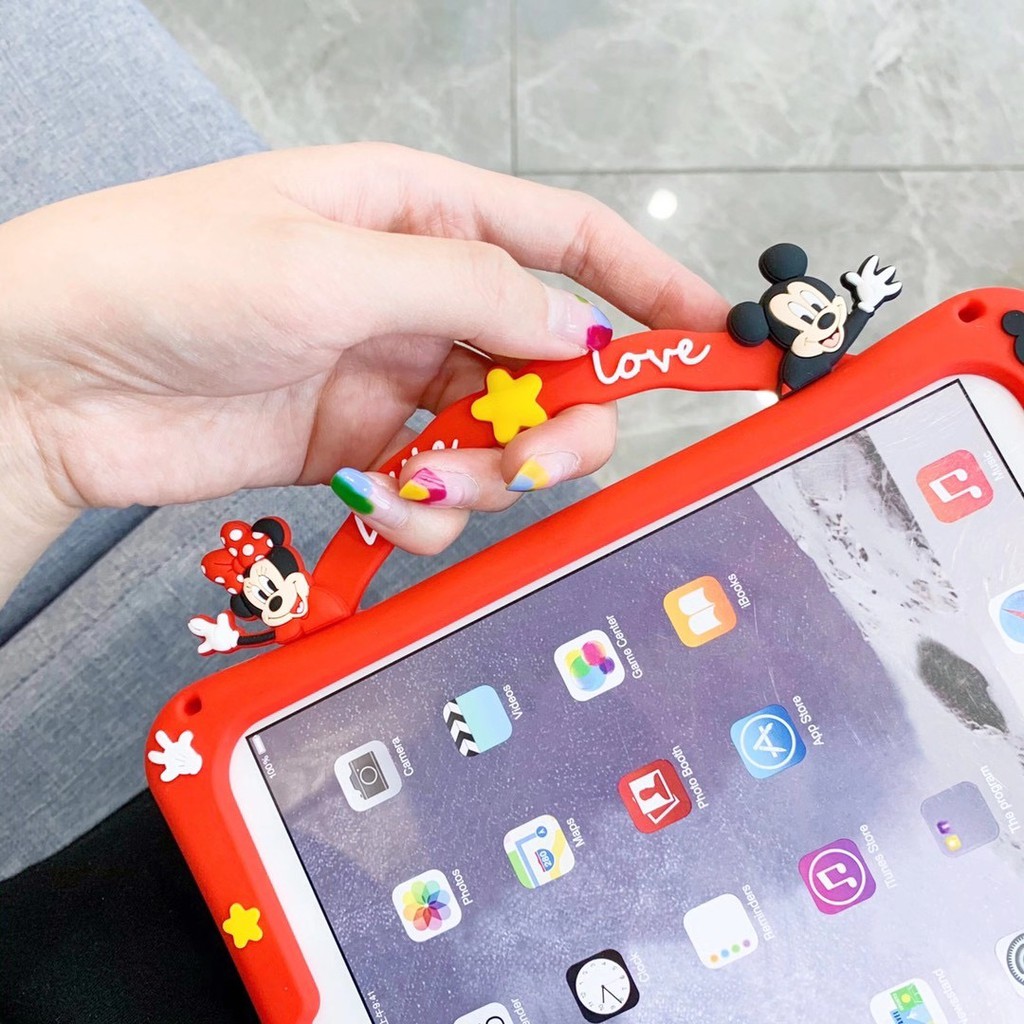 Ốp silicon mềm chống rơi có tay cầm hình chuột Mickey dễ thương cho iPad 5/ipad6/pro//iPad2/3/4/mini5 | BigBuy360 - bigbuy360.vn