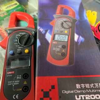 Đồng hồ kẹp dòng ut 202