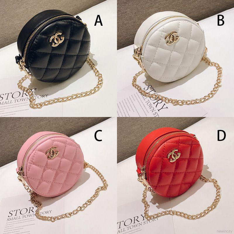 Túi xách đeo vai phong cách Hàn Quốc