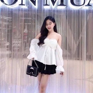 Áo kiểu trễ vai bánh bèo chén u
