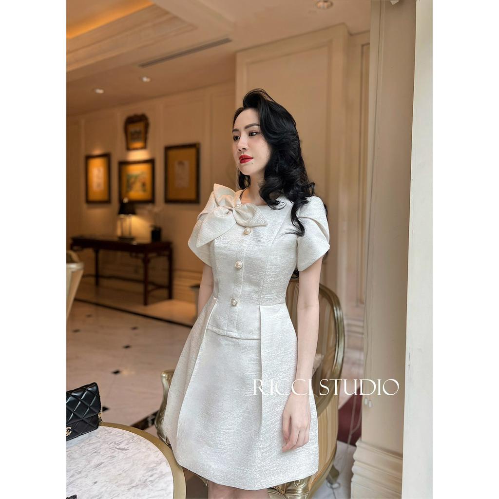 Váy Q2 Martha Dress Ricci thiết kế chất liệu taffta cao cấp | RICCI OFFICIAL