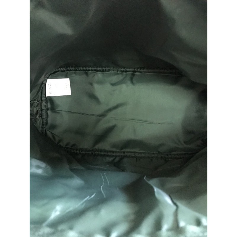 Túi Si hến da dập vân màu xanh lá hiệu visit new york